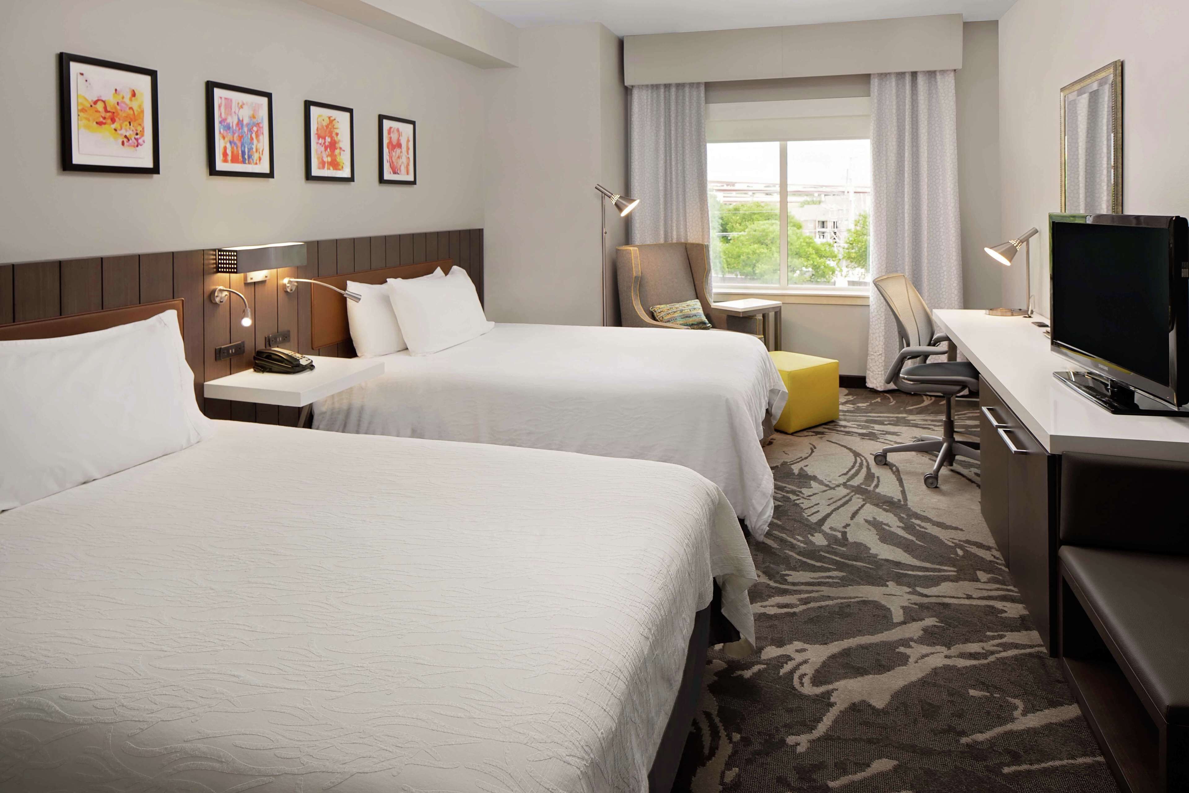 room | living area | 42-inch lcd tv with cable channels, tv