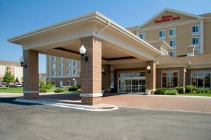 Exterior - Hilton Garden Inn Chicago/Midway Airport (Chicago)