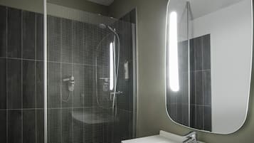 Standaard tweepersoonskamer, 1 tweepersoonsbed | Luxe beddengoed, een kluis op de kamer, individueel gedecoreerd