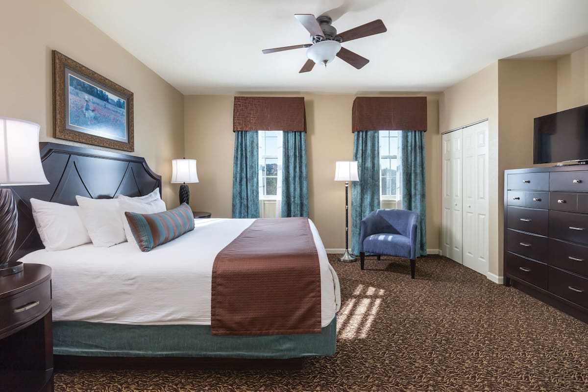 Zimmersafe, individuell dekoriert, individuell eingerichtet