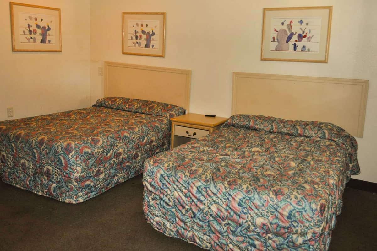 Kamer, 2 tweepersoonsbedden, niet-roken (ADA) | Gratis wifi, beddengoed