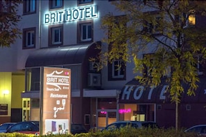Front of property - evening/night