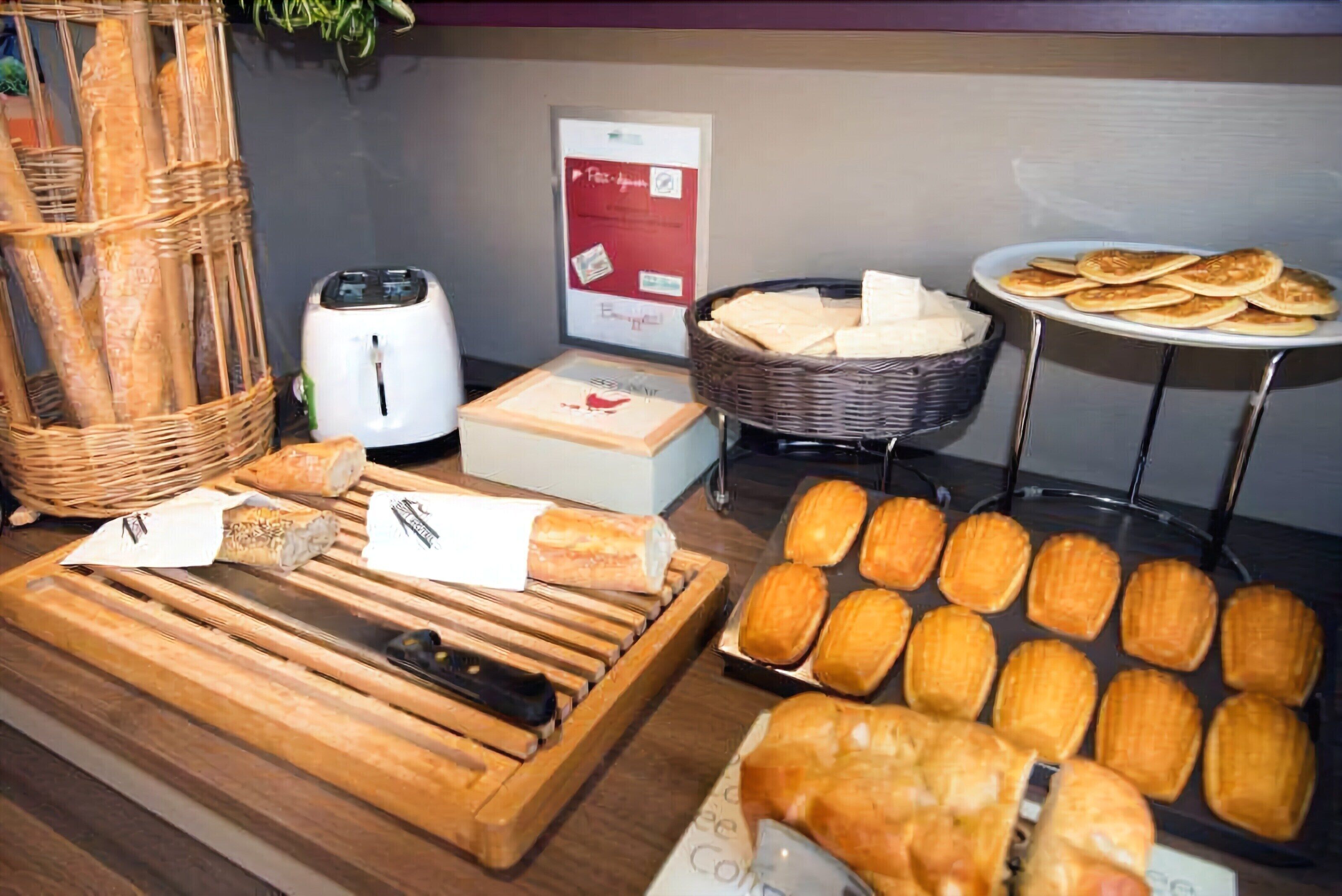 daily buffet breakfast (eur 13.90 per person)