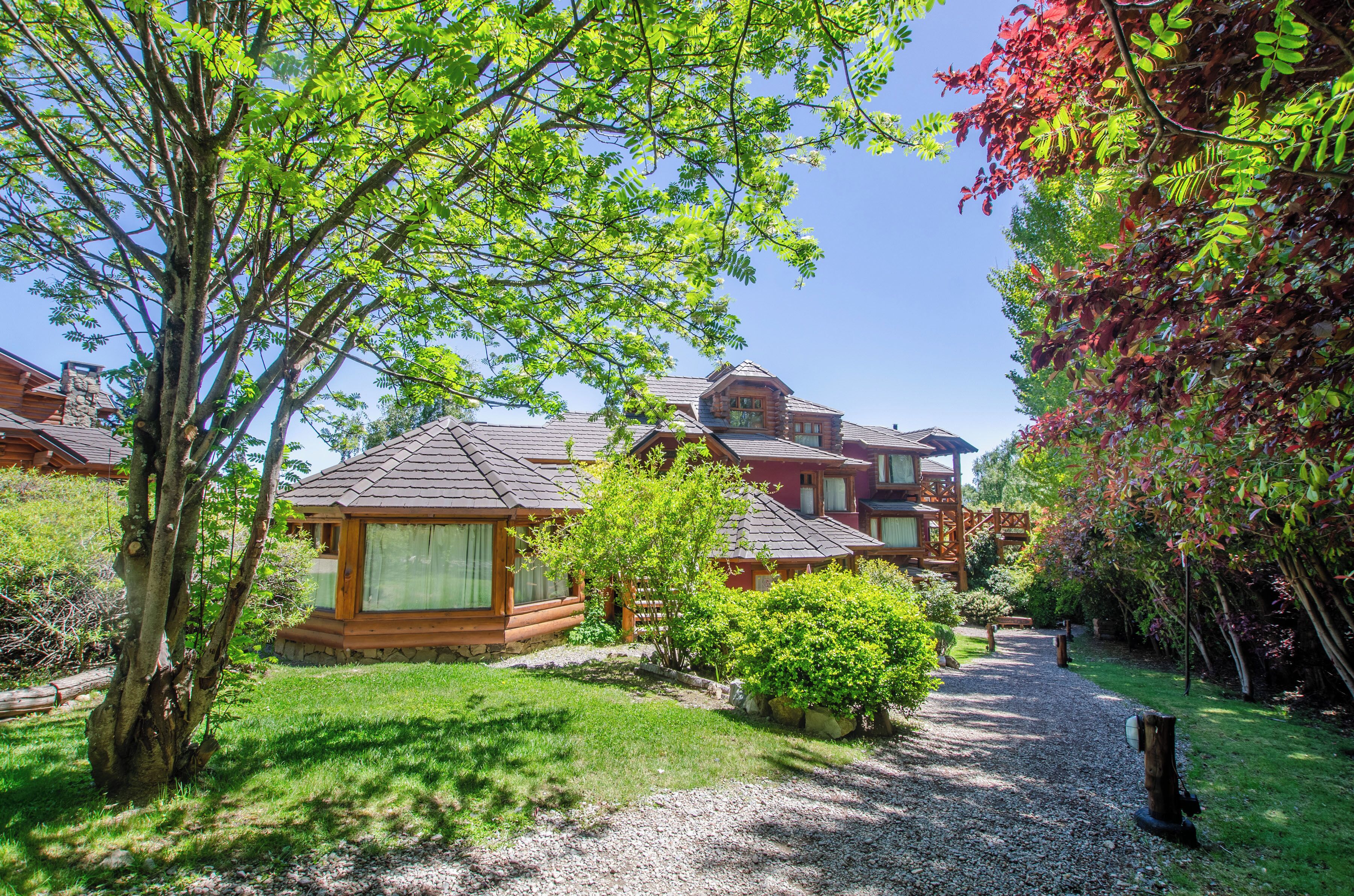 family suite, kitchen | view from room