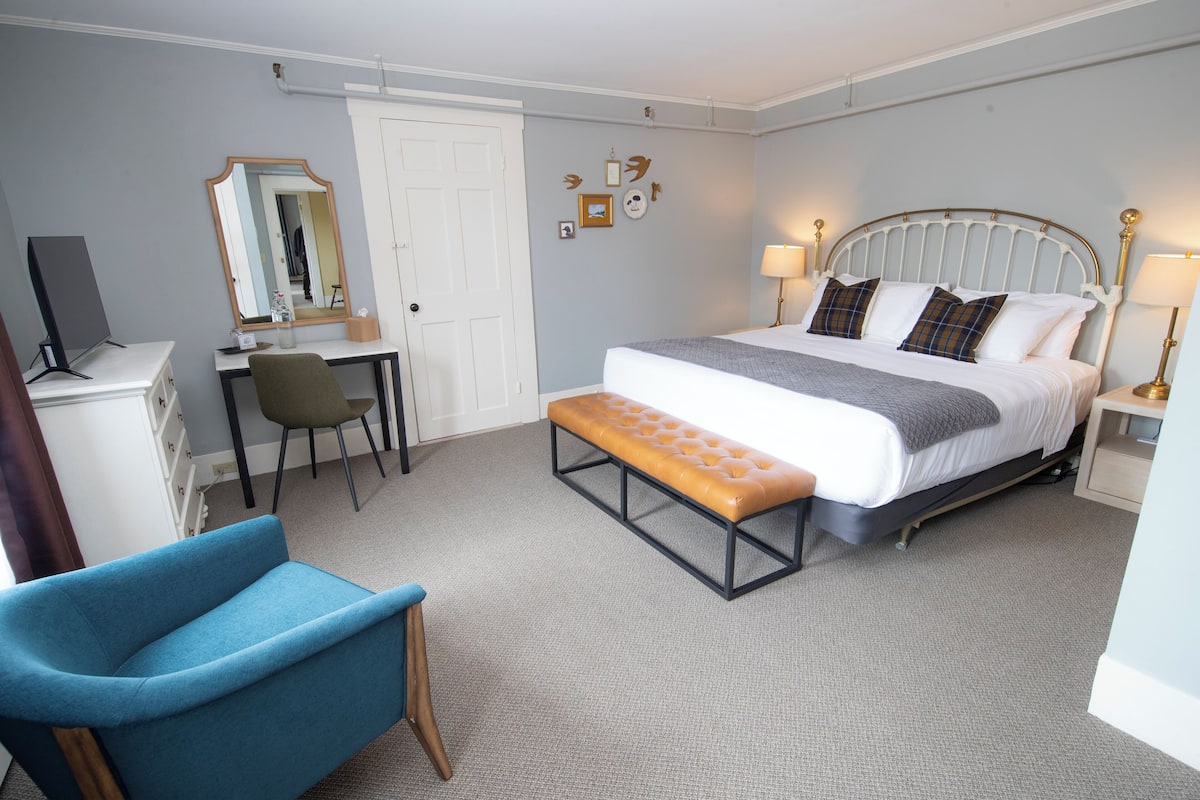 Kamer, 1 kingsize bed | Luxe beddengoed, individueel gedecoreerd, verduisterende gordijnen
