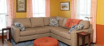 Hidden Garden Cottages & Suites