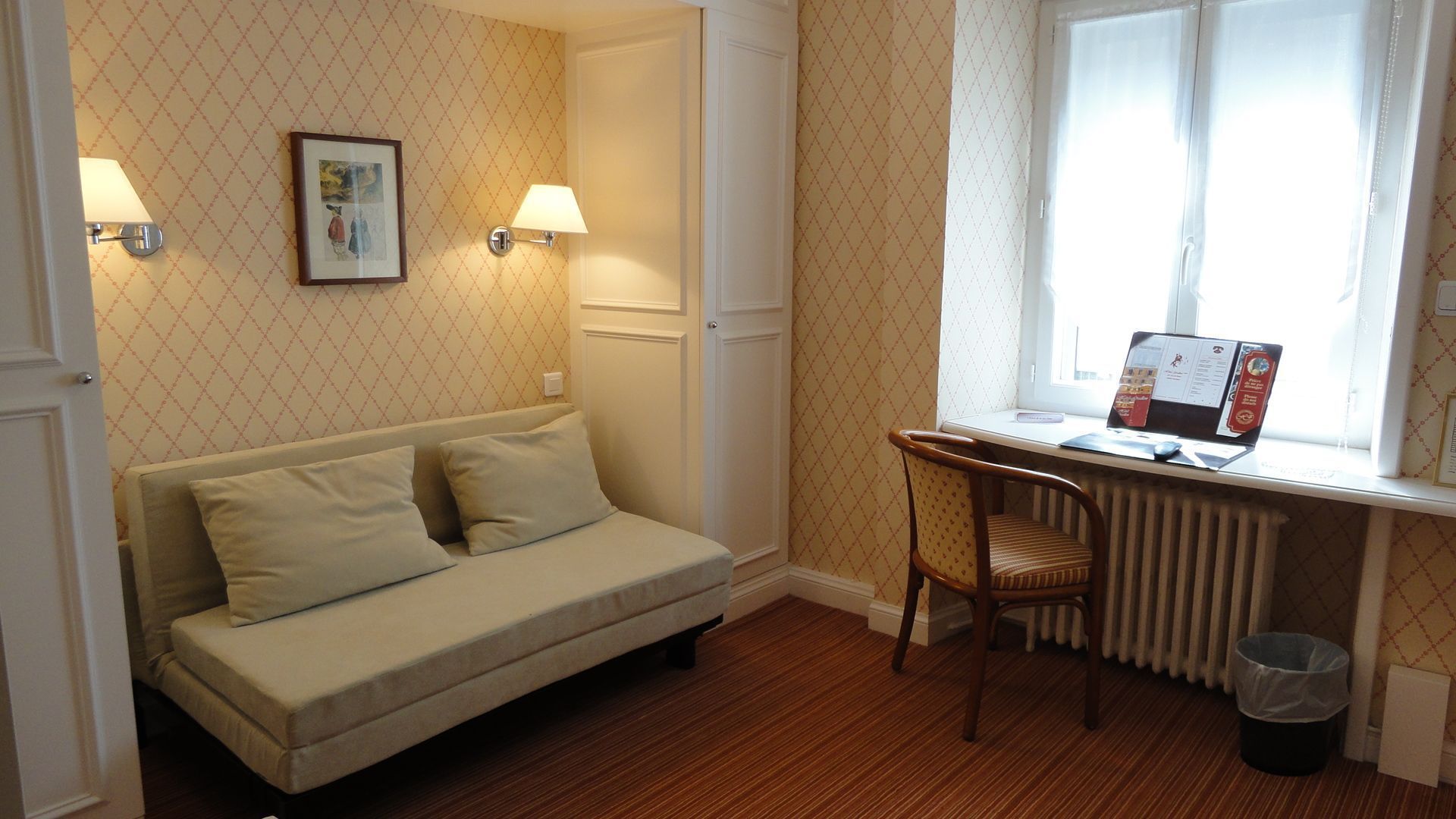 suite | 1 bedroom, premium bedding, in-room safe, individually decorated