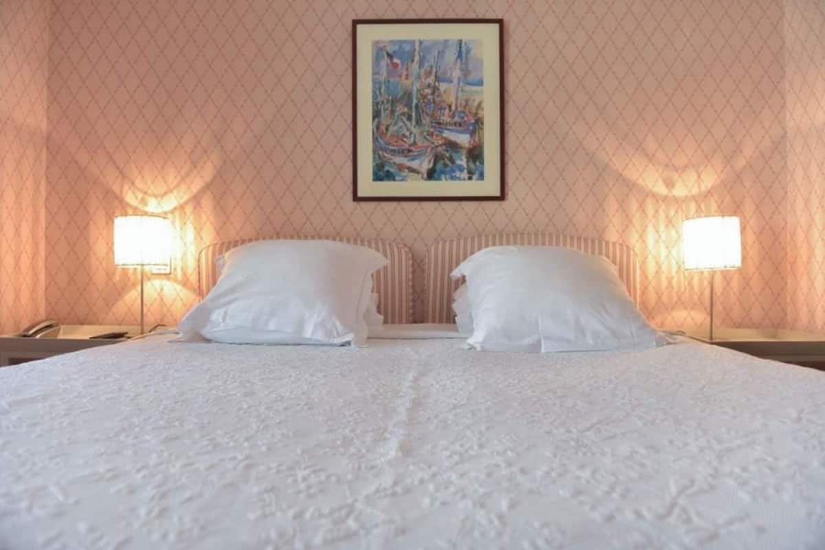 Suite | 1 bedroom, premium bedding, in-room safe, individually decorated