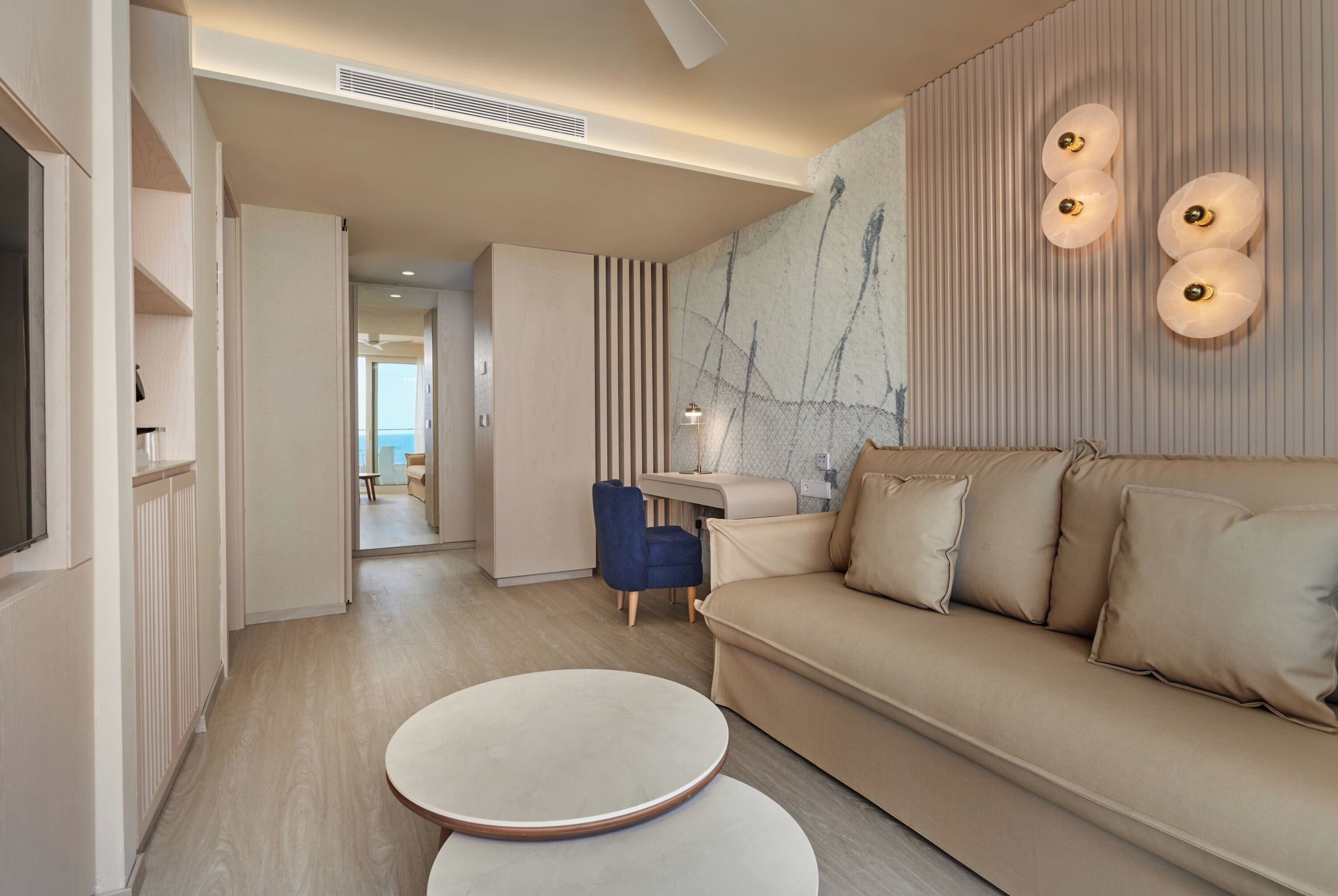 1 bedroom, minibar, in-room safe, desk