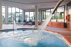 Sauna, hot tub, Turkish bath/hammam, body treatments