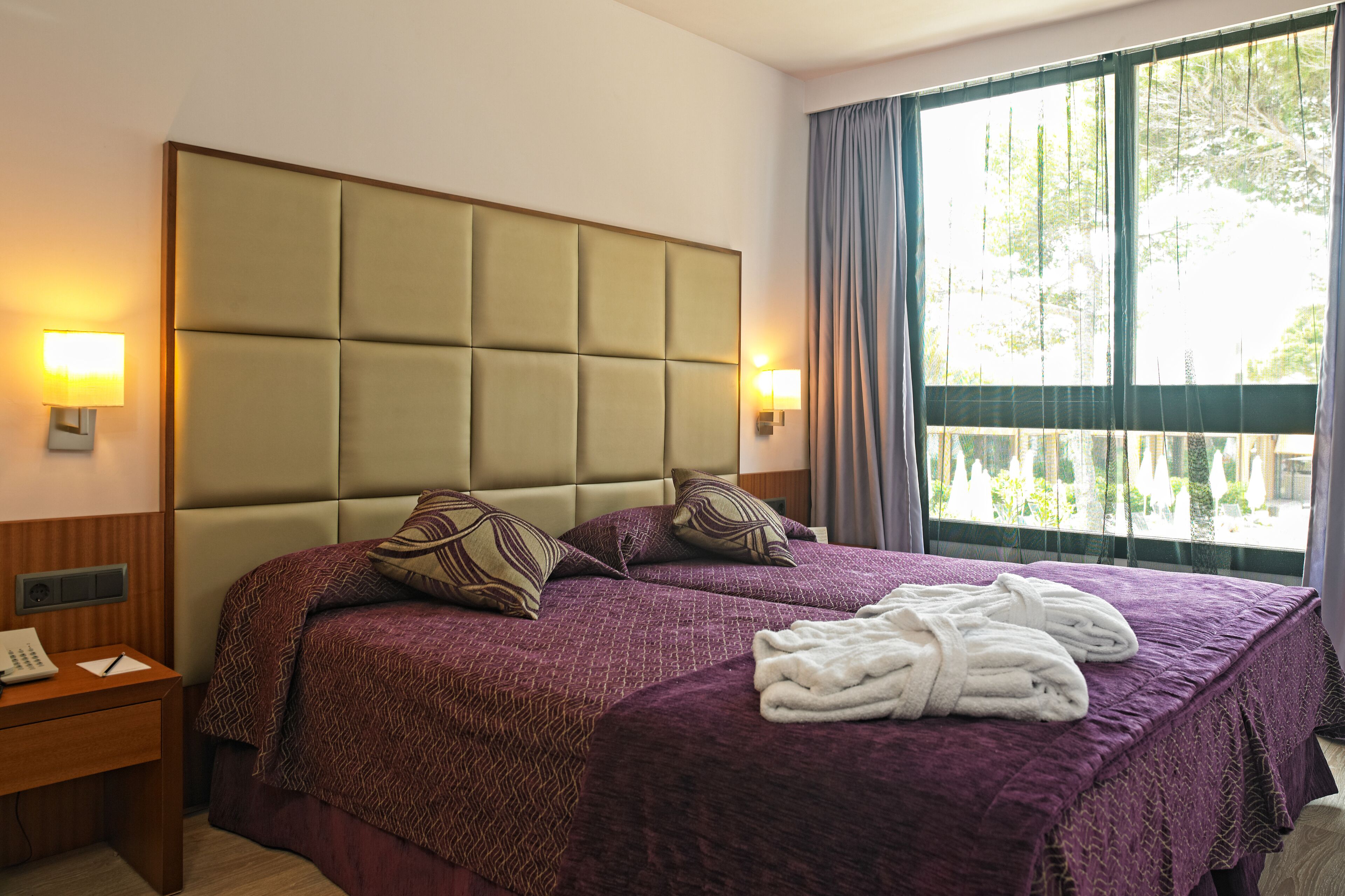 junior suite, terrace, ground floor (select) | 1 bedroom, minibar, desk, blackout curtains