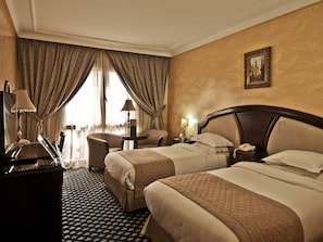 Premium bedding, minibar, in-room safe, desk