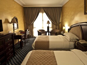 Premium bedding, minibar, in-room safe, desk - Ramada by Wyndham Fes (Fes)