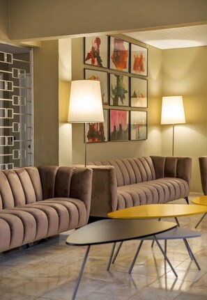 Televisión de pantalla plana