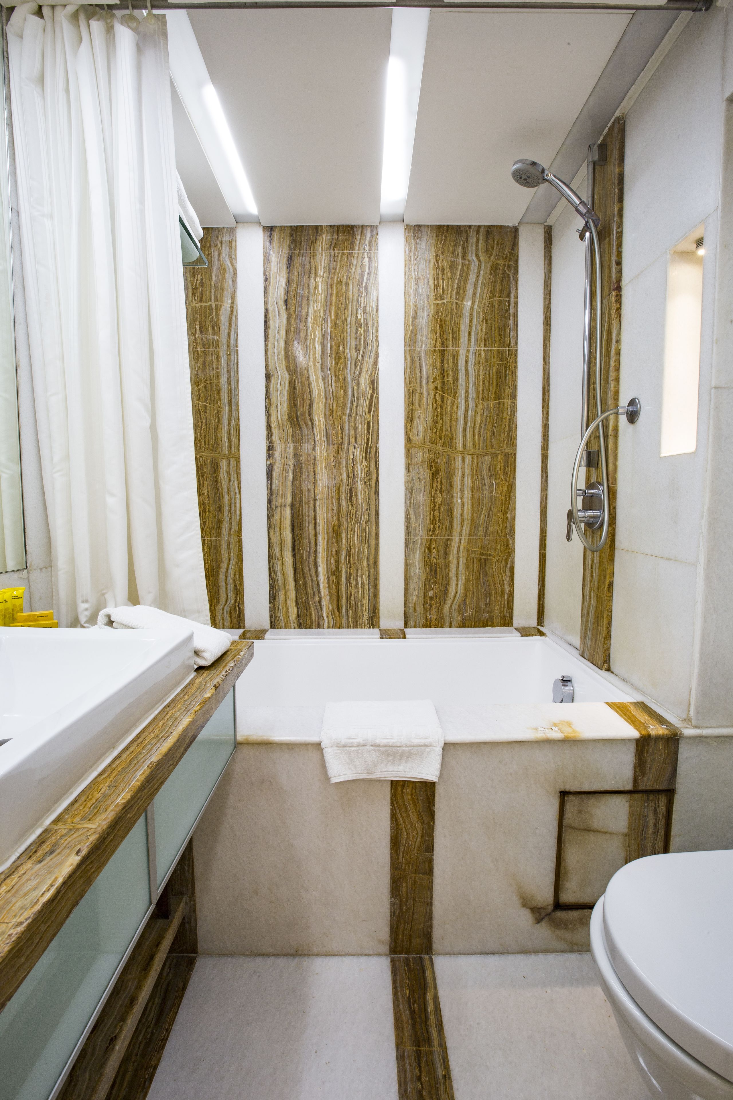 Foto - Hotel Bawa Continental