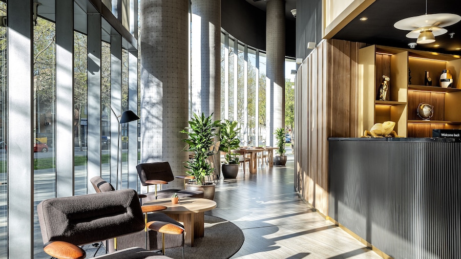 Hotel Barcelona Condal Mar Affiliated by Meliá