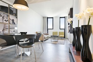 Junior Suite | Living area