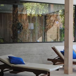 Couples treatment room(s), sauna, hot tub, steam room, body treatments