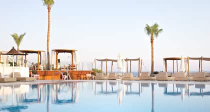 Napa Mermaid Hotel & Suites