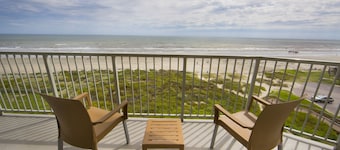 Holiday Inn Club Vacations Galveston Beach Resort by IHG