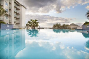 Outdoor pool, pool umbrellas, sun loungers