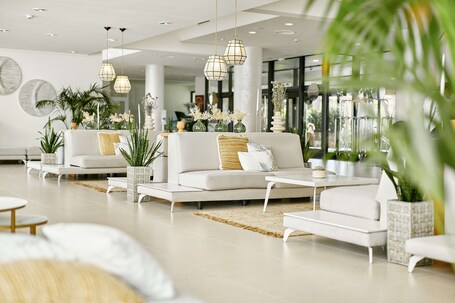 Iberostar Waves Cristina - view 3