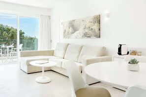 Decoración individual, mobiliario individual, escritorio