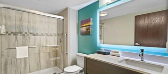 La Quinta Inn & Suites by Wyndham Batavia