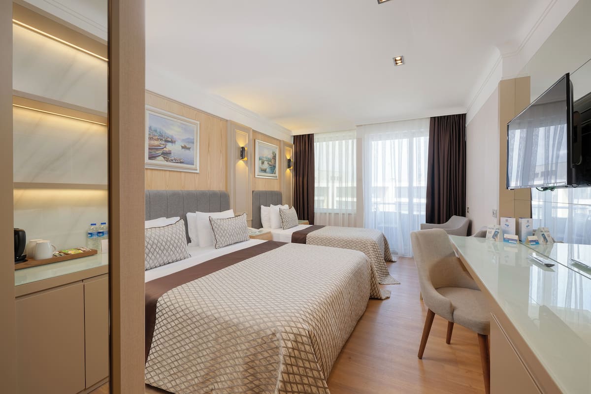 1 bedroom, in-room safe, desk, soundproofing