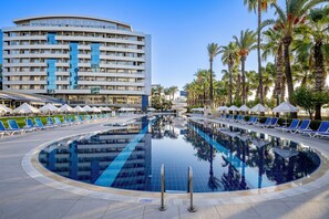 Outdoor pool, pool umbrellas, pool loungers