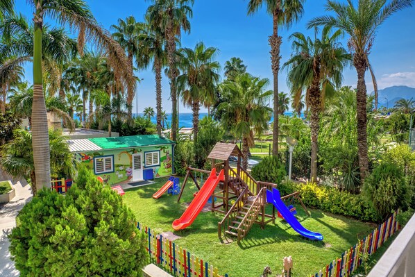 Children’s activities - Porto Bello Hotel Resort & Spa (Konyaalti)