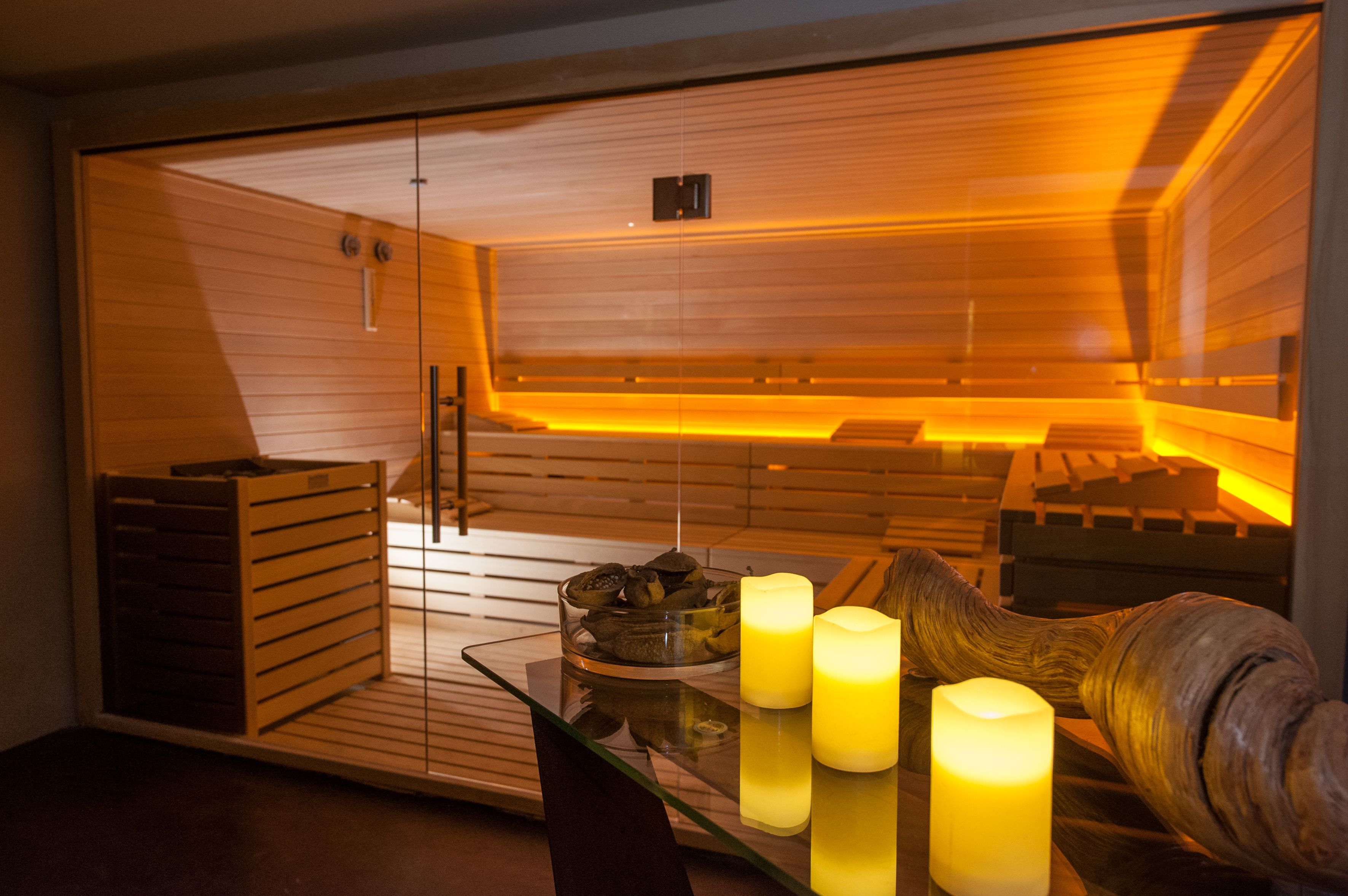 sauna, steam room, turkish bath/hammam, body treatments, body scrubs