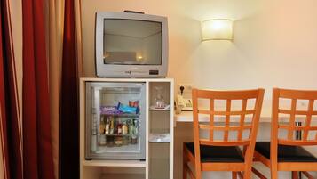 50-cm TV with cable channels