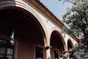 Exterior - La Mansion De Los Suenos Hotel (Patzcuaro)