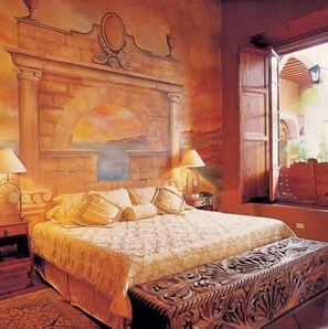 Suite Junior, 1 letto king | Biancheria da letto di alta qualità, copriletto in piuma