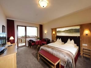 Room - Post (PERTISAU)