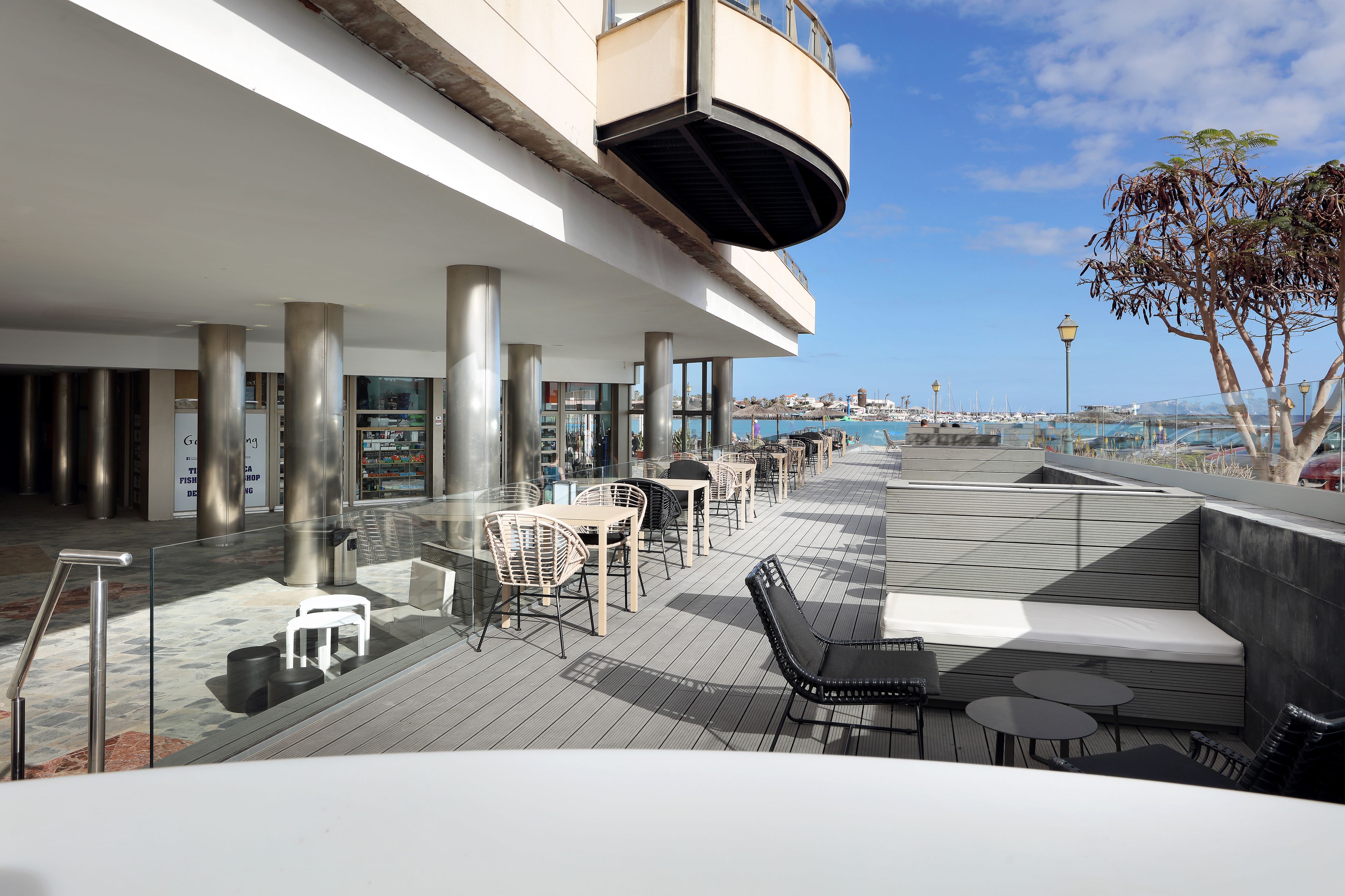 Accommodatie ligt op het strand, strandlakens