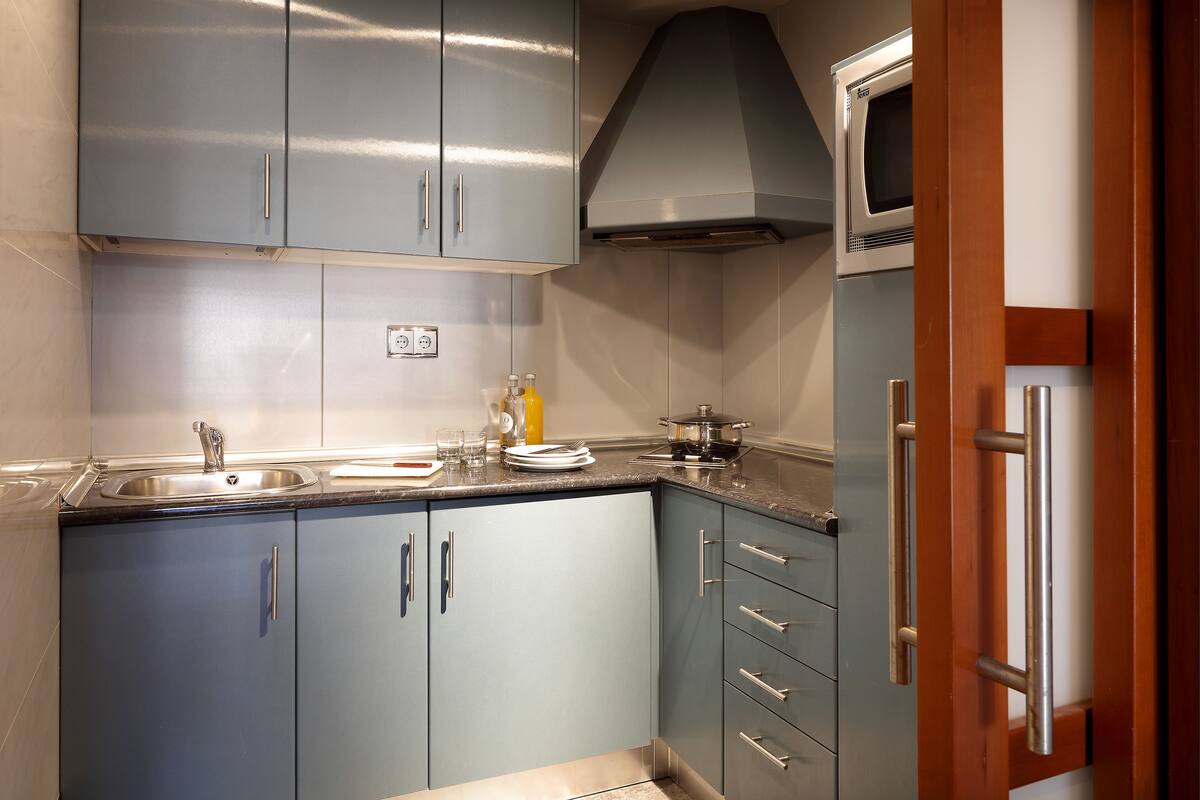 fridge, microwave, eco-friendly cleaning products