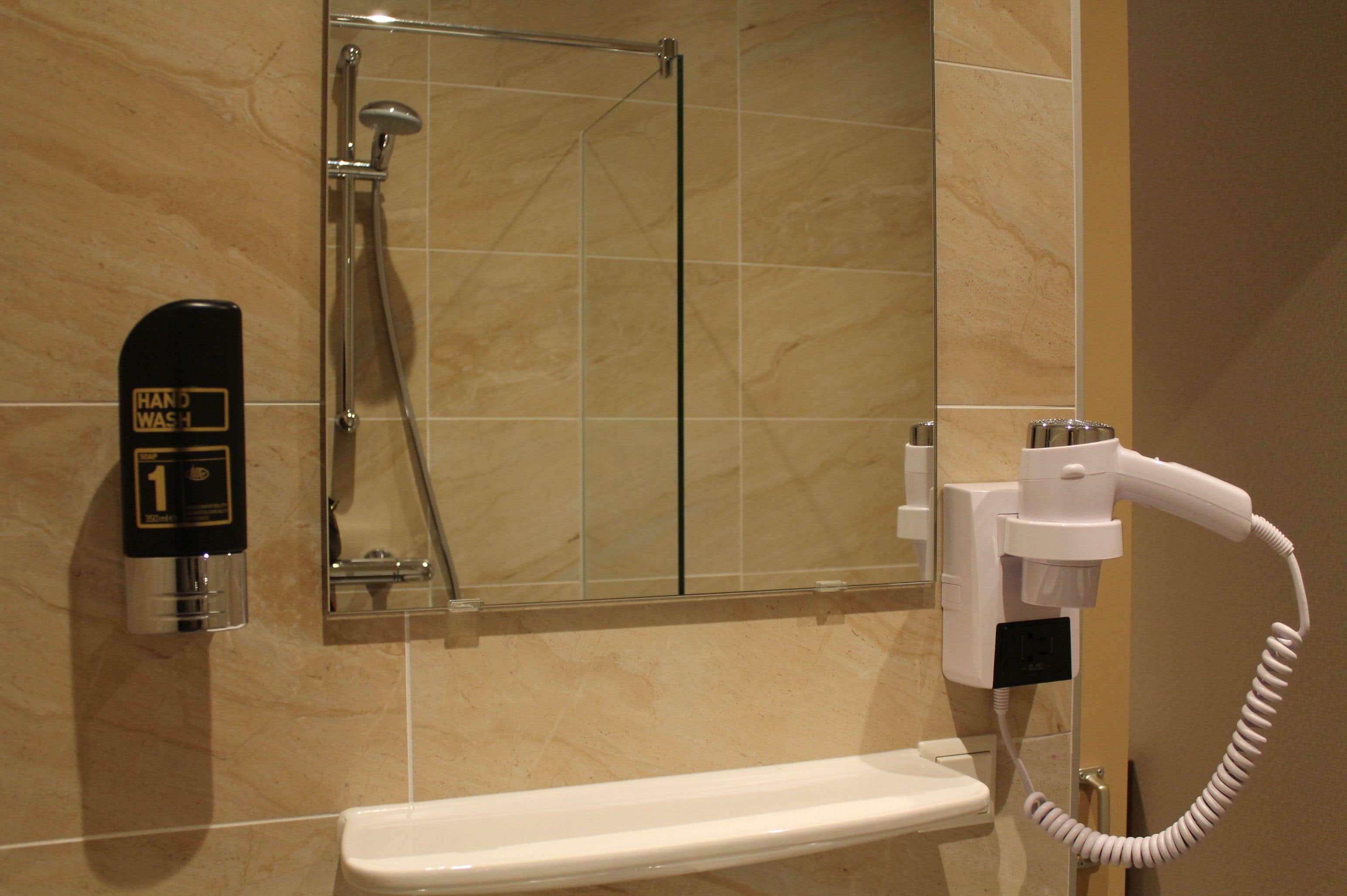 Photo - Aston City Hotel