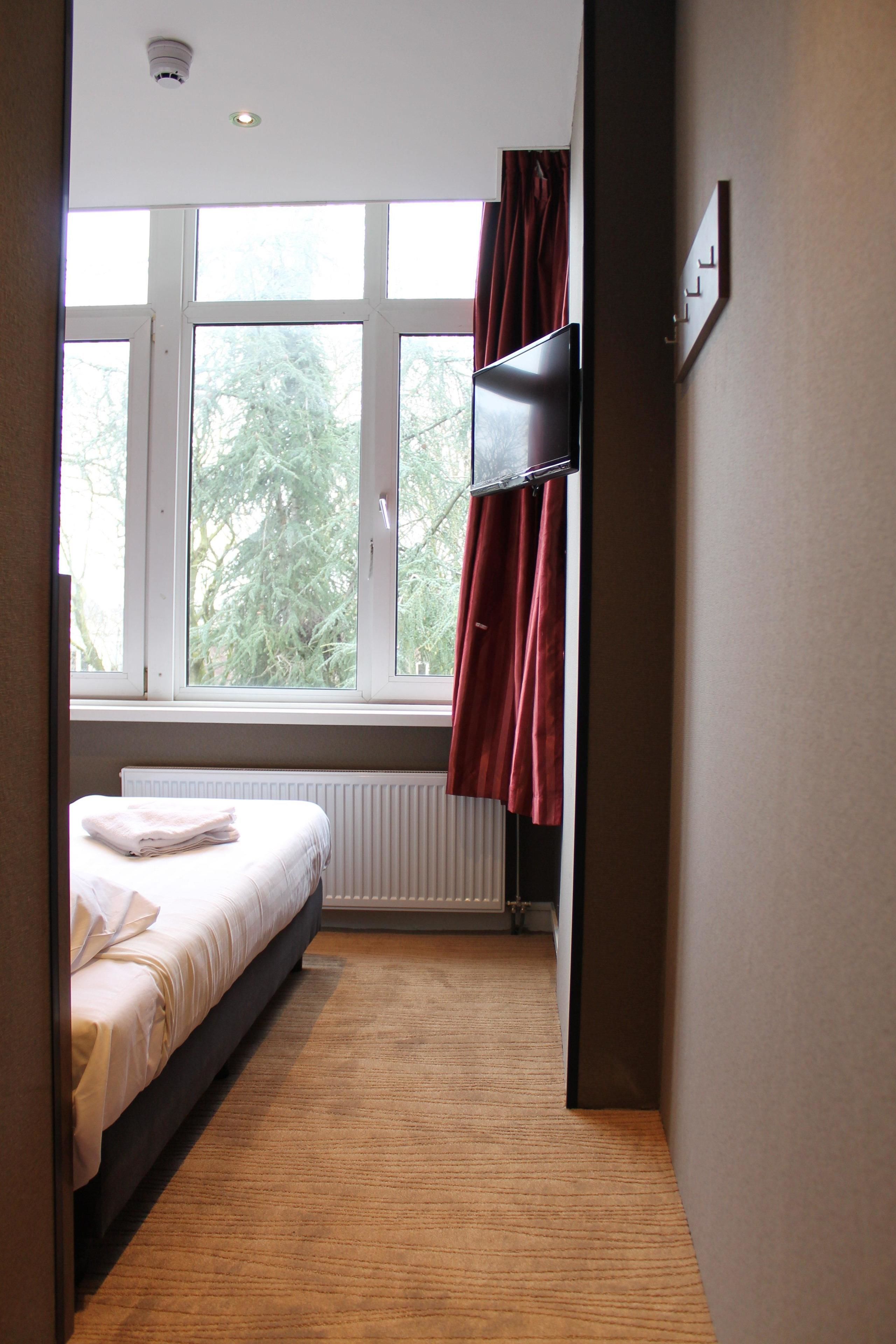 Photo - Aston City Hotel