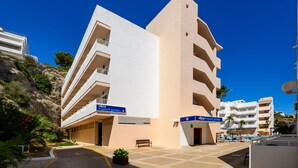 Unclassified image, 4 of 24, button - Apartamentos Vibra Tropical Garden (Ibiza Town)