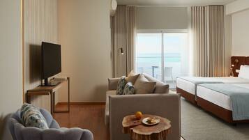 Minibar, coffres-forts dans les chambres, rideaux occultants