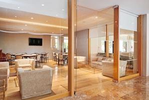 Lobby sitting area - Hipotels Said (Sant Llorenc des Cardassar)