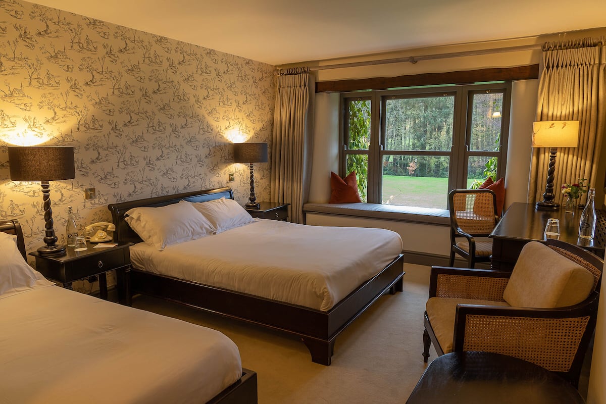 Classic Double or Twin Room | 1 bedroom, hypo-allergenic bedding, in-room safe, free WiFi