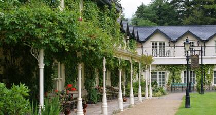 Brooklodge & Macreddin Village