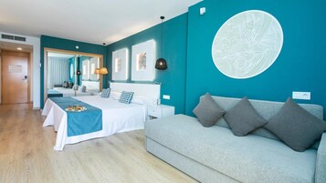 Desk, soundproofing, WiFi