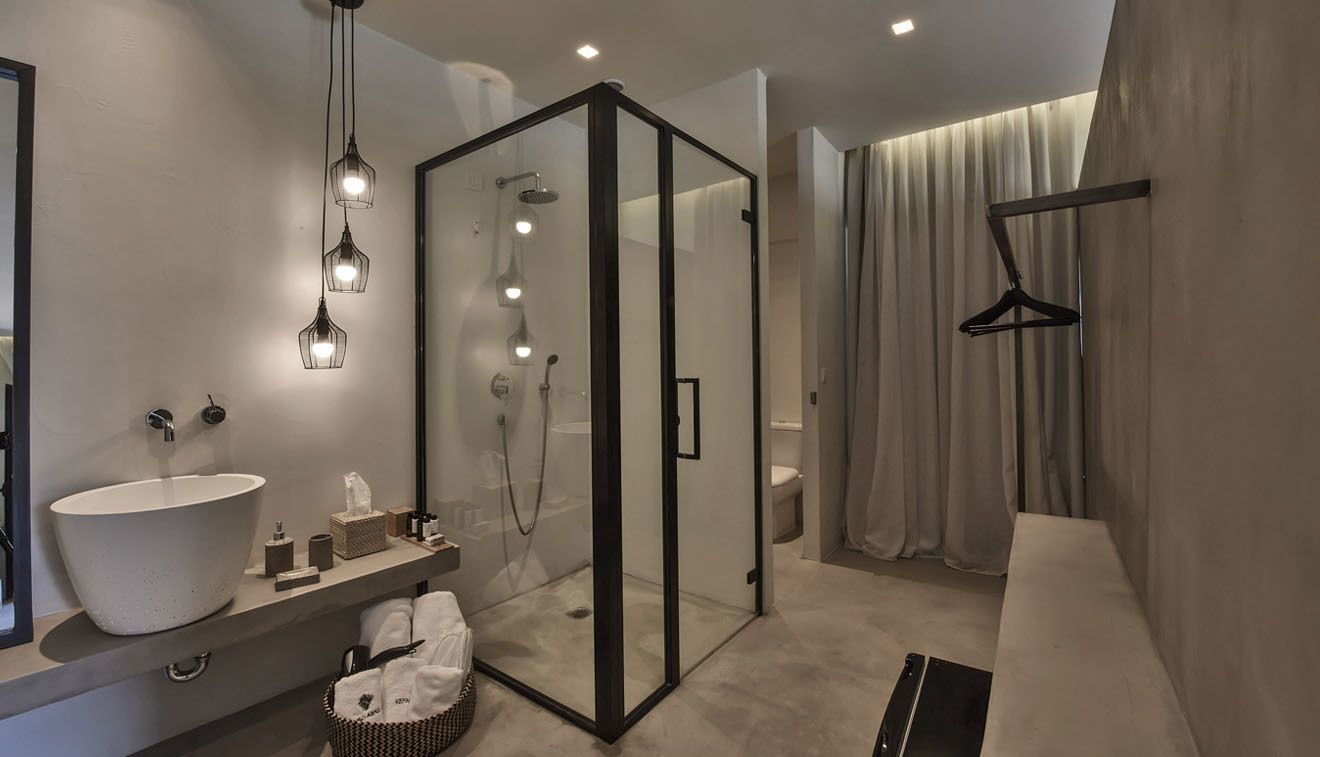 grand suite, sea view | bathroom | shower, designer toiletries, hair dryer, bathrobes