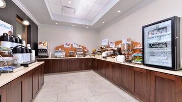 Free daily buffet breakfast