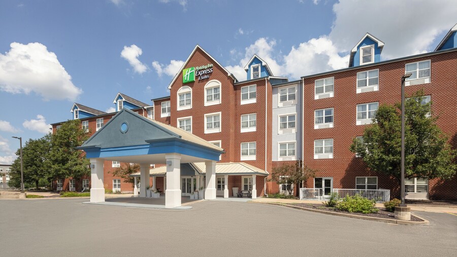 Holiday Inn Express St. Louis West - O'Fallon by IHG