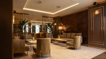 Sala de estar en el lobby